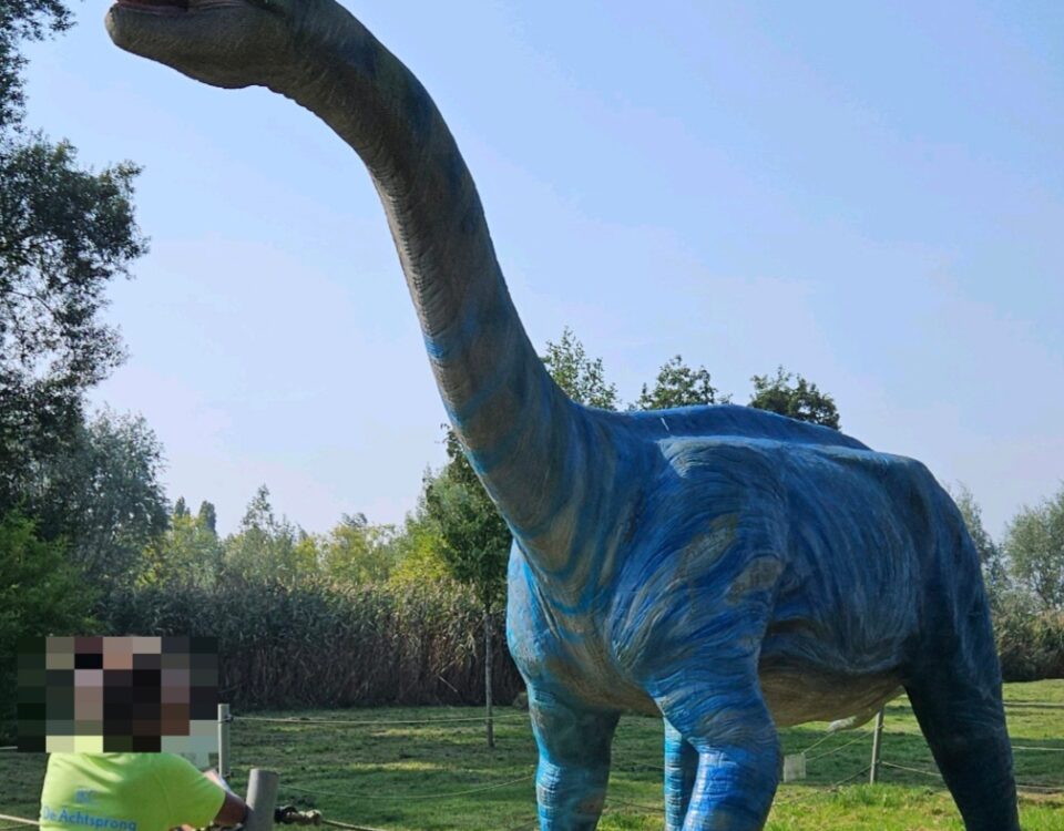 dino